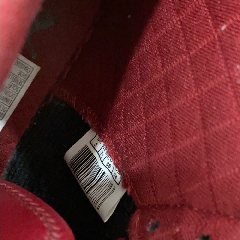 Puma Limited Edition Red High Top Sneakers 7.5 - Picture 6 of 7